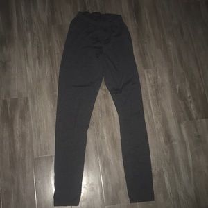 Gray leggings